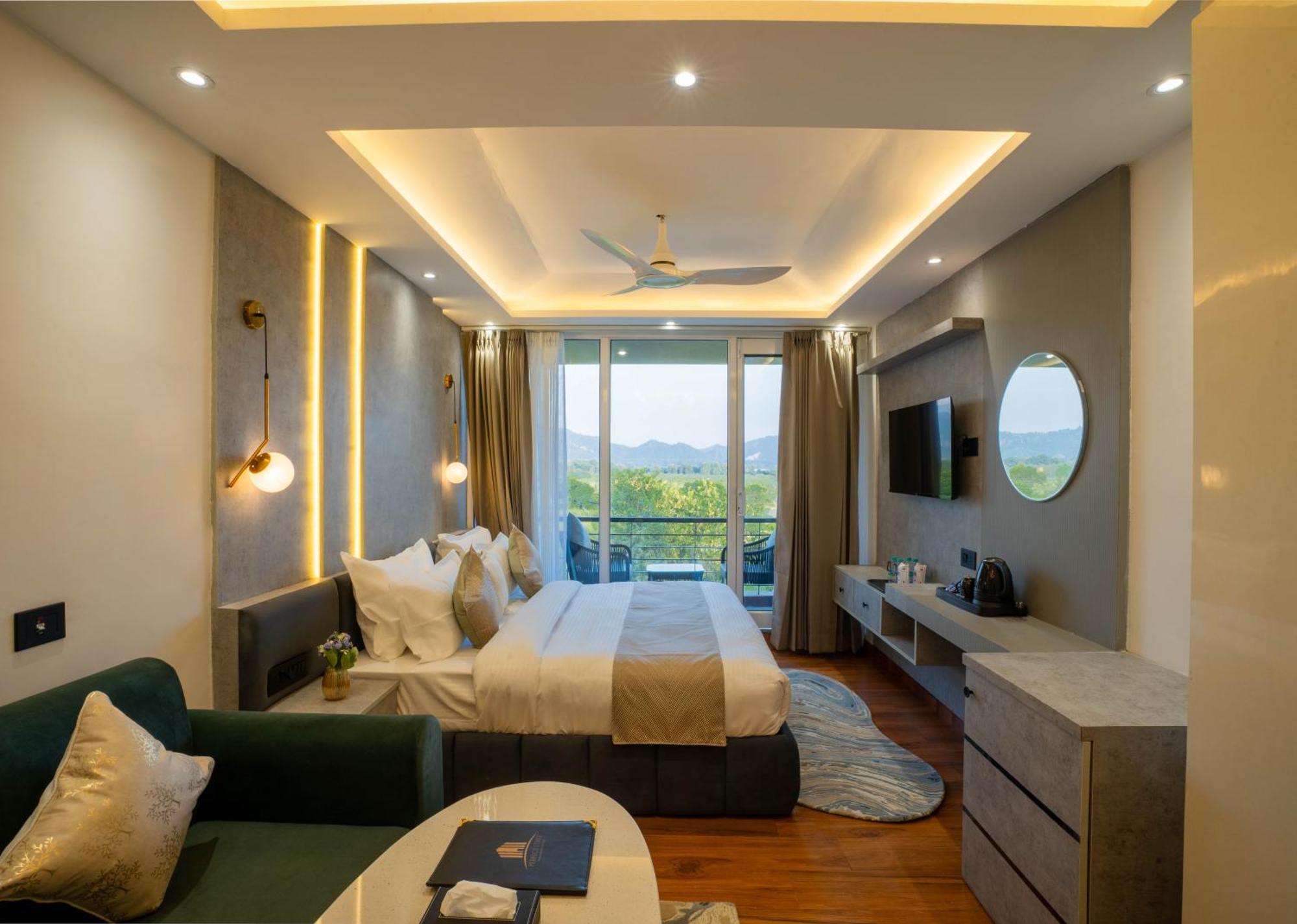The Ganges Riverside Escape With A Private Ghat Haridwār Стая снимка